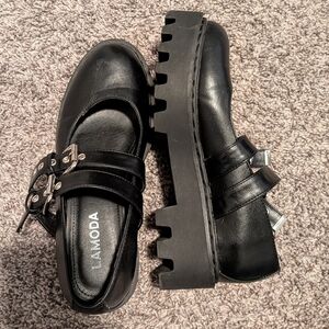 Lamoda Black Mary Janes